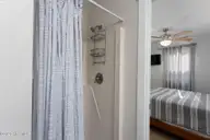 1707 S Shore Drive, Surf City, NC 28445 — 3-bedroom waterfront home in White Hills Beach, Surf City, NC, photo 24 of 65: bathroom-02b