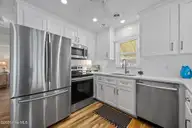 510 W Bogue Boulevard, Atlantic Beach, NC 28512 — 3-bedroom home, Atlantic Beach, NC, photo 18 of 55: kitchen