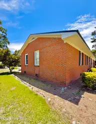 111 Ray Street, La Grange, NC 28551 — 3-bedroom home, La Grange, NC, photo 19 of 19: IMG_8333