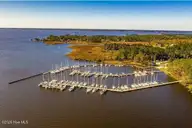 2127 Royal Pines Drive, New Bern, NC 28560 — 4-bedroom home in Fairfield Harbour, New Bern, NC, photo 7 of 13