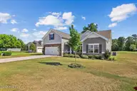 127 Duval Drive, Goldsboro, NC 27530 — 4-bedroom home in Lane Tree Golf Club, Goldsboro, NC, photo 6 of 47: 06-127 Duval Dr-6