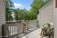 7172 Windward Drive, New Bern, NC 28560 — 2-bedroom waterfront condo in Fairfield Harbour, New Bern, NC, photo 4 of 36: 50-web-or-mls-DSC_2363