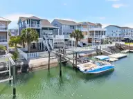 21 Cumberland Street, Ocean Isle Beach, NC 28469 — 4-bedroom waterfront home, Ocean Isle Beach, NC, photo 15 of 69: Kahunaphoto.com-14