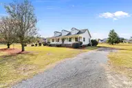 602 Foxwood Drive, Goldsboro, NC 27530 — 3-bedroom home in Crestwood, Goldsboro, NC, photo 4 of 35
