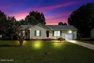 2595 Pine Knoll Drive, Kinston, NC 28504 — 3-bedroom home in Castle Oaks, Kinston, NC, photo 2 of 30: 02-2595 Pine Knoll Dr-2