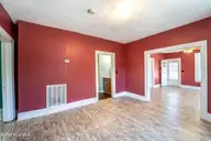 512 Queen Street, Wilmington, NC 28401 — 4-bedroom home in Dawson-Castle Street, Wilmington, NC, photo 8 of 28: 512QueenStreet-13