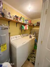 500 Dale Street SW, Wilson, NC 27893 — 4-bedroom home in Crestview, Wilson, NC, photo 6 of 17: IMG_3342