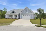 515 Bluff View Lane, Swansboro, NC 28584 — 4-bedroom waterfront home in Halls Creek North, Swansboro, NC, photo 3 of 39: Custom Home