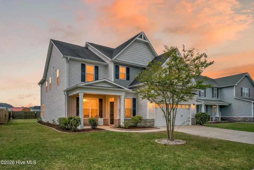 745 Heartwood Drive, Winnabow, NC 28479 — 5-bedroom home in Mallory Creek Plantation, Winnabow, NC, photo 1 of 49: 010-745HeartwoodDrive-Winnabow-NC-28479-