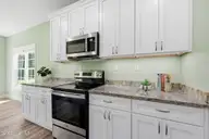 543 Park Meadows Drive, Newport, NC 28570 — 3-bedroom home in Park Meadows, Newport, NC, photo 15 of 32: 40-web-or-mls-543-Park-Meadows-060_edit
