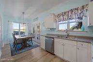615 N New River Drive Apt D, Surf City, NC 28445 — 3-bedroom waterfront townhome in Hammock Cove Townhouses, Surf City, NC, photo 15 of 47: 34-web-or-mls-_RAD4984