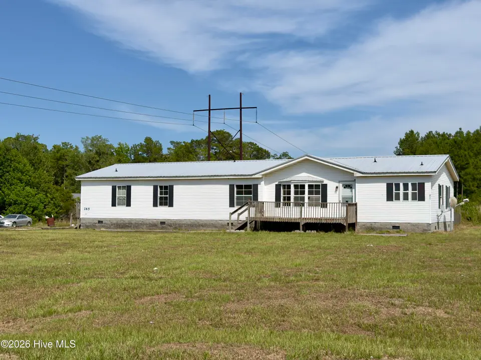 265 Colonial Landing Road SE, Bolivia, NC 28422 — 3-bedroom manufactured home in Vineyard Landing, Bolivia, NC, photo 1 of 43