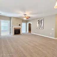 4428 Bluebill Drive 5, Greenville, NC 27858 — 3-bedroom condo in Grey Fox Run, Greenville, NC, photo 7 of 21: Living Area