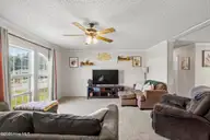 101 Cutlass Street, Jacksonville, NC 28546 — 3-bedroom manufactured home in Maynard Manor, Jacksonville, NC, photo 6 of 31