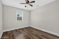 912 Laurel Lane, Jacksonville, NC 28546 — 3-bedroom home in Deerfield, Jacksonville, NC, photo 9 of 35