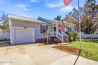 1830 E Boiling Spring Road, Southport, NC 28461 — 3-bedroom home in Boiling Spring Lakes, Southport, NC, photo 3 of 24: shniderproductions.com-4