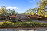 622 Redwood Drive, Southern Pines, NC 28387 — 2-bedroom townhome in Knlwd Vlg, Southern Pines, NC, photo 5 of 49: 3-web-or-mls-IMG_0014