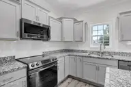 51 W Broughton Lane, Rocky Point, NC 28457 — 4-bedroom home in Wylie Branch, Rocky Point, NC, photo 8 of 34