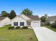 8594 Orchard Loop Road NE, Leland, NC 28451 — 3-bedroom home in Lanvale Trace, Leland, NC, photo 2 of 19