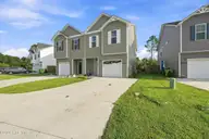 2011 Folkstone Woods Lane, Holly Ridge, NC 28445 — 3-bedroom townhome in The Landing At Folkstone, Holly Ridge, NC, photo 4 of 40