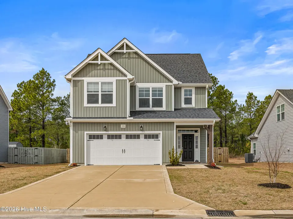 574 Transom Way, Sneads Ferry, NC 28460 — 4-bedroom home in Oyster Landing, Sneads Ferry, NC, photo 1 of 73: Main