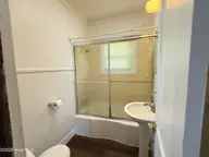 1011 Maple Street, Elizabeth City, NC 27909 — 2-bedroom home, Elizabeth City, NC, photo 9 of 14: Bathroom