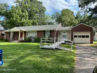 1219 W Thomas Street, Rocky Mount, NC 27804 — 3-bedroom home, Rocky Mount, NC, photo 1 of 12: IMG_0293