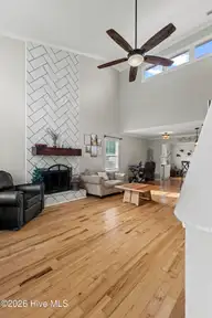 329 Southwest Drive, Jacksonville, NC 28540 — 3-bedroom home in Beech Tree Hollow, Jacksonville, NC, photo 7 of 30