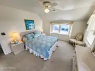 2005 N Shore Drive, Surf City, NC 28445 — 3-bedroom waterfront home in Old Settlers Beach, Surf City, NC, photo 18 of 27: 2005 N Shore Dr (By The Sea [Int Refresh