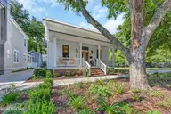 512 Nun Street, Wilmington, NC 28401 — 3-bedroom home in Historic District, Wilmington, NC, photo 2 of 68