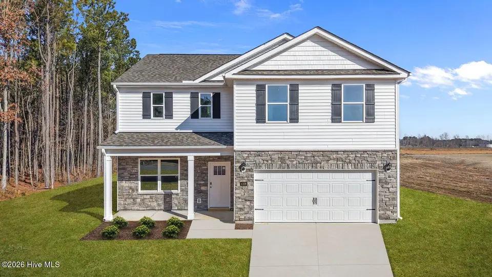 105 Marsden Circle, La Grange, NC 28551 — 3-bedroom home in Jacks Crossing, La Grange, NC, photo 1 of 31: Representational front exterior