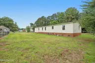 107 W Robertson Street, Beulaville, NC 28518 — 3-bedroom manufactured home, Beulaville, NC, photo 13 of 52