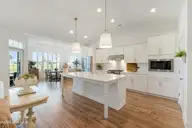 127 Windswept Lane, Beaufort, NC 28516 — 4-bedroom home in Beaufort Club, Beaufort, NC, photo 11 of 60: Kitchen