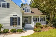 308 Duck Haven, Swansboro, NC 28584 — 3-bedroom waterfront home in Bluewater Cove, Swansboro, NC, photo 3 of 55: 4-web-or-mls-1S3A9737
