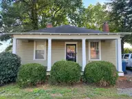 1103 W 5th Street, Washington, NC 27889 — 2-bedroom home, Washington, NC, photo 1 of 19