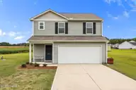 2200 Carriage Drive, Kinston, NC 28504 — 3-bedroom home in Dogwood Creek, Kinston, NC, photo 14 of 14: 1-web-or-mls-0C0A7437_1