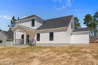 1013 Ivory Lane, West End, NC 27376 — 4-bedroom home in Gretchen Pines, West End, NC, photo 14 of 16: 6-web-or-mls-DSC01201