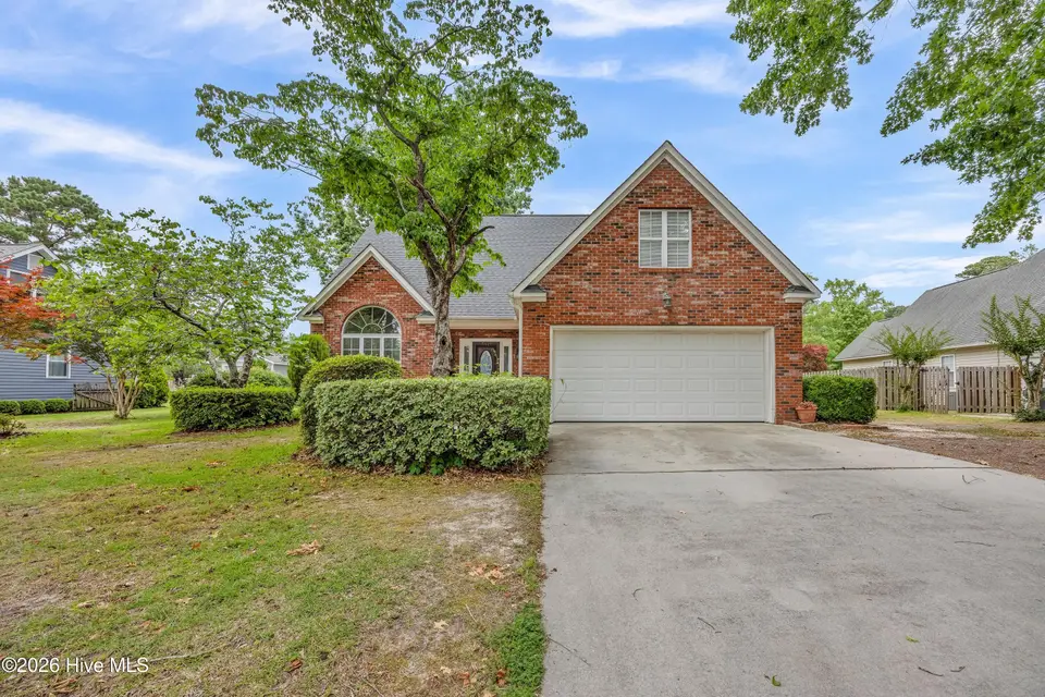 5421 Whaler Way, Wilmington, NC 28409 — 3-bedroom home in Nantucket Pointe, Wilmington, NC, photo 1 of 32