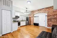304 N Front Street Apt E, Wilmington, NC 28401 — 1-bedroom condo in North Front Place, Wilmington, NC, photo 7 of 40