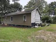 4701 Cedar Avenue, Wilmington, NC 28403 — 3-bedroom home, Wilmington, NC, photo 9 of 10: IMG_2578