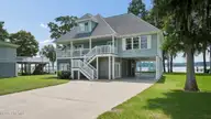 57 W Bayside Drive, Chocowinity, NC 27817 — 3-bedroom waterfront home in Bayside Shores, Chocowinity, NC, photo 2 of 75: 57 West Bayside Drive-8