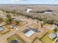 293 Talbert Drive, Rocky Point, NC 28457 — 3-bedroom home in Brick Chimney Landing, Rocky Point, NC, photo 12 of 17: 55-web-or-mls-25