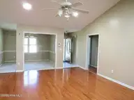4111 Yarmouth Road, New Bern, NC 28562 — 3-bedroom home in Kings Row, New Bern, NC, photo 10 of 25: BRIGHT LIVING SPACE