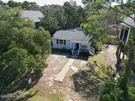 214 NE 64th Street, Oak Island, NC 28465 — 3-bedroom home in Tranquil Harbor, Oak Island, NC, photo 3 of 46
