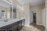 304 Bear Run, Maple Hill, NC 28454 — 5-bedroom home in Southwest Plantation, Maple Hill, NC, photo 19 of 63: 39-web-or-mls-_RAD3393
