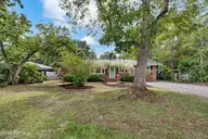 116 Shorewood Hills Drive, Wilmington, NC 28409 — 3-bedroom home in Shorewood Hills, Wilmington, NC, photo 1 of 27: 001_img_0535_591