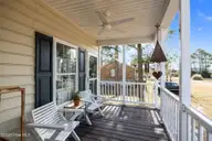 139 Bayshore Street, Sea Level, NC 28577 — 3-bedroom waterfront home in Sea Level Inn, Sea Level, NC, photo 7 of 52: 5-web-or-mls-1S3A7303