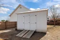 100 Stevens Court, Swansboro, NC 28584 — 3-bedroom waterfront home in River Reach, Swansboro, NC, photo 13 of 56: Shed