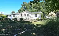 907 Palmer Drive, Carolina Shores, NC 28467 — 3-bedroom manufactured home in Village At Calabash, Carolina Shores, NC, photo 1 of 26