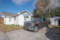 1208 Evans Street, Morehead City, NC 28557 — 2-bedroom home, Morehead City, NC, photo 23 of 35: 1208 EVANS (21)